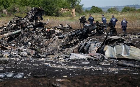 Malaysia Airlines Flight 17 .